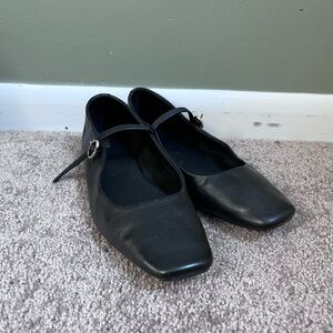Zara Mary Jane Leather Ballet Flats